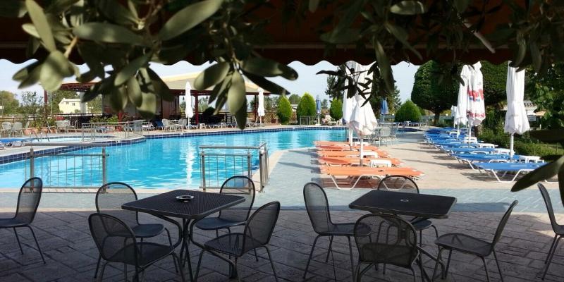 Grand Platon Hotel Олімпіакі-Акті Екстер'єр фото